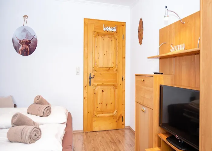 In Hollersbach Near Slopes Apartmán Dorf (Salzburg)