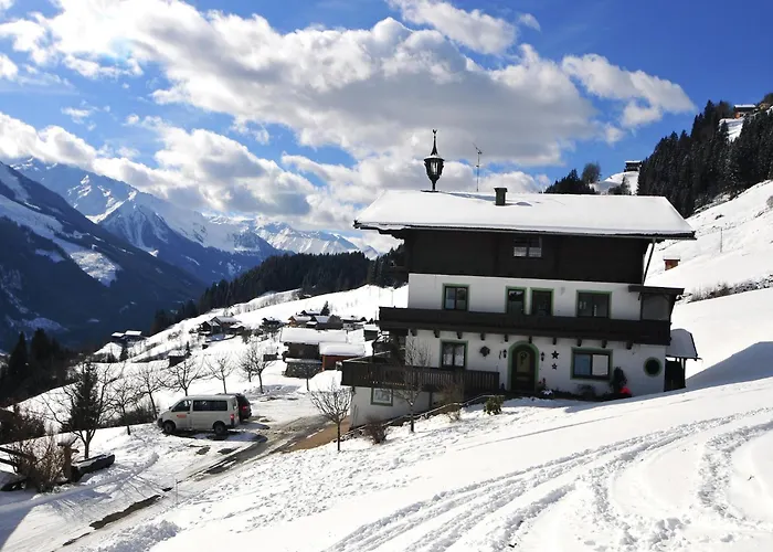 Apartment In Hollersbach Near Slopes